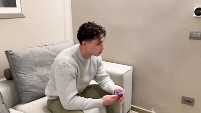 Kevin Guastella joins justthegays.com for a steamy Italian casting with hotkev!