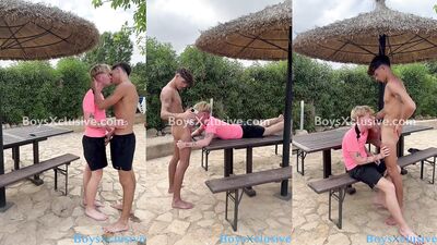 Chasexparkerr's intense face fucking leaves her begging for more