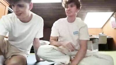 Luca Pfister & Valentin Mehinagic share a hot anal ride with Anepic