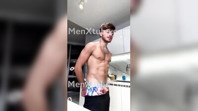 Braden Sherota's dirty talk leads to a hot cumshot on his big dick