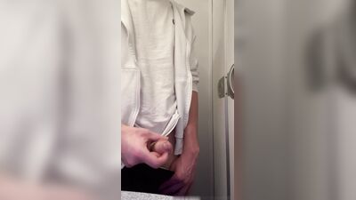 Risky Masturbation And Cumming On The Airplane - Fedehub_Twink