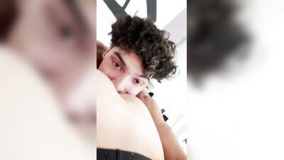 Latino Alex Fucks British Twink Zayne