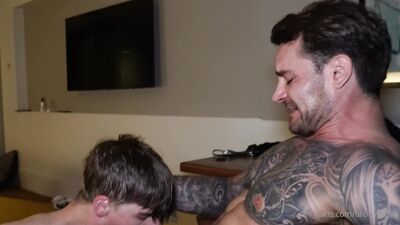 UrBoyLachie Pounded By Muscle Daddy PapiKocic.1