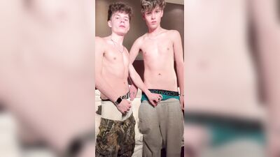 DillonBrookss & SilasBrooksXXX Flip Sucking